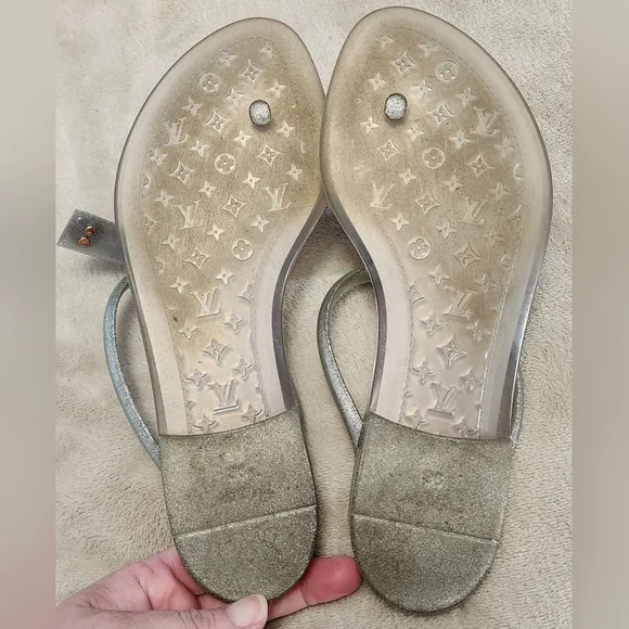 Louis Vuitton Silver Sandals Metallic T-Bar Design
