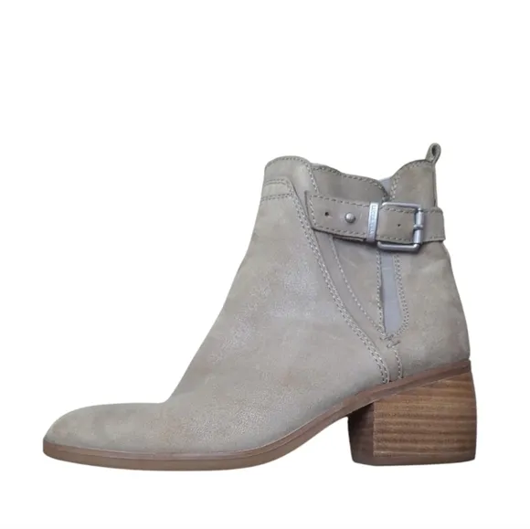 Lucca Lane Pointed Toe Meyna Ankle Boots Suede Taupe Size 7