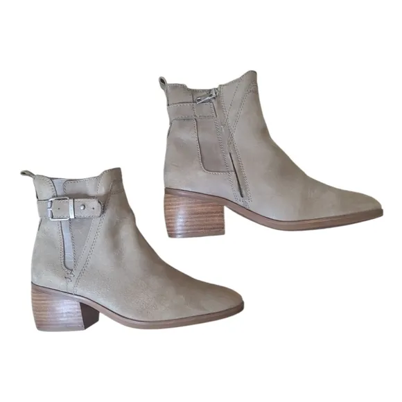 Lucca Lane Pointed Toe Meyna Ankle Boots Suede Taupe Size 7