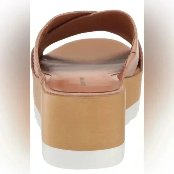 Lucky Brand Vebony Leather Padded Insole Platform Sandals (Tan) Cortado