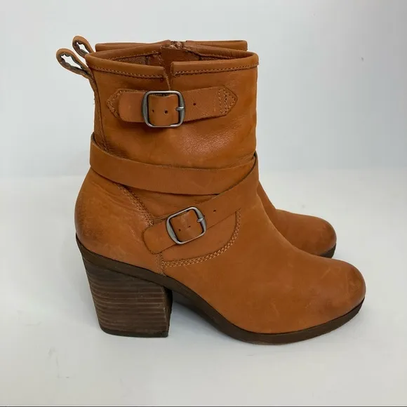 Lucky Brand Women’s Orenza Leather Chunky Heel Buckle Boots 8.5