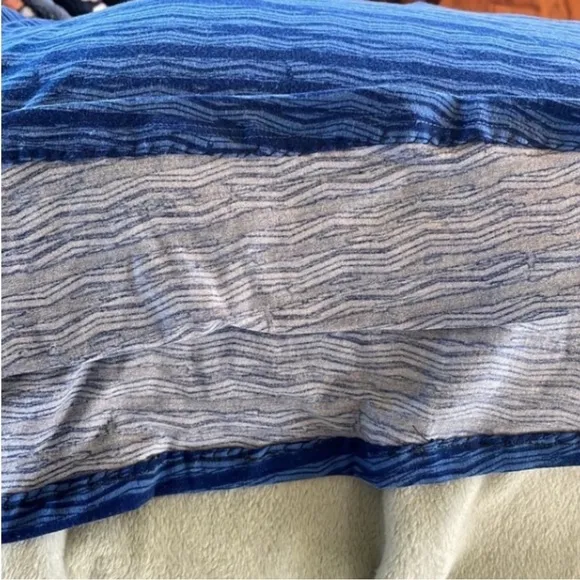 LuLaRoe Midi T-Shirt Dress Blue Navy Carly Zig Zag Straight Line Oversized Comfy