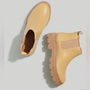 Madewell Ankle Boots The Mariam Chelsea Boot Leather in earthen sand Tan beige