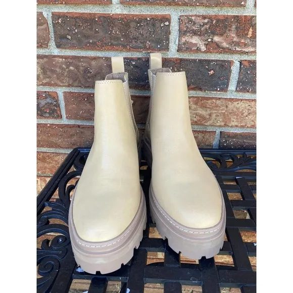 Madewell Mariam‎ Chelsea Leather Chunky Chelsea Ankle Boots In Earthen Sand 8.5