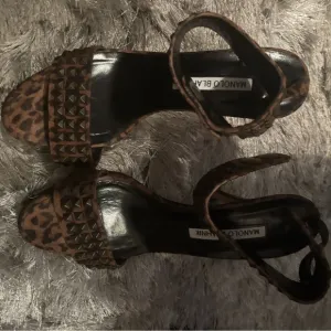 Manolo blahnik shoes animal print heels cuff ankle dress shoes studded sandals