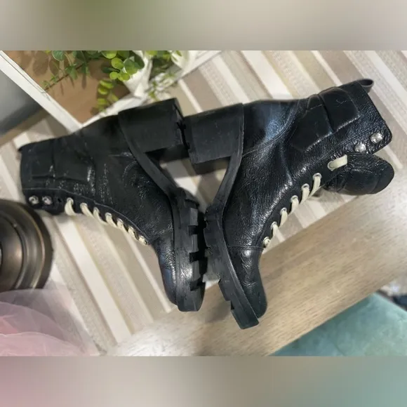 Marc Fisher Black Lace Up Chunky Heel Combat Boots Women US Size 8