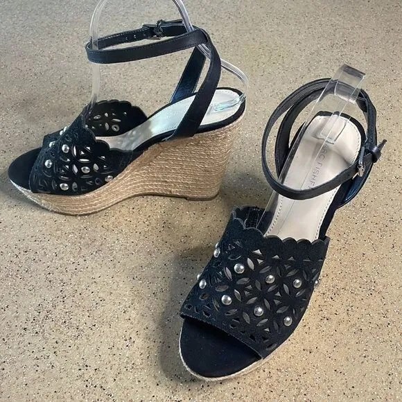 Marc Fisher &quot;Hata&quot; Espadrille Wedge Studded Sandals Black Suede sz 8