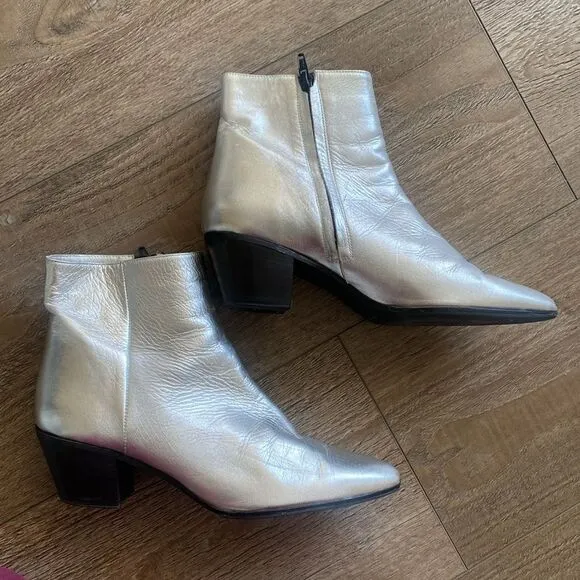 Marc Ellis Silver Leather Western Ankle Boots w Chunky Black Heel