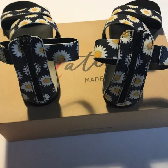 MATISSE BLACK DAISY NIKITA LEATHER SANDAL