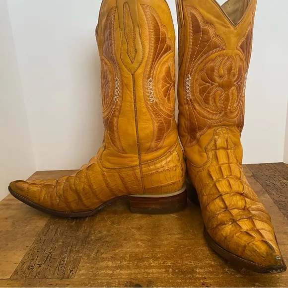 Men's Arango Yellow Crocodile Imitation Print Pointed Toe Cowboy Boots Size 6.5
