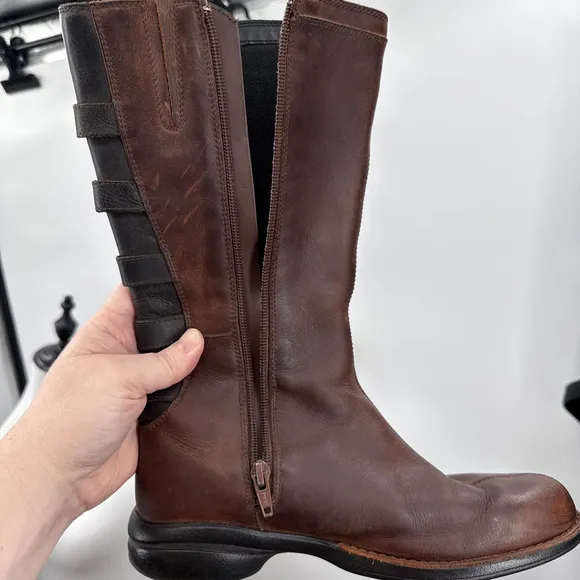 Merrell Captiva Launch 2 Waterproof Boot Cherry/Brown, Black Boots w/Zipper Sz 7