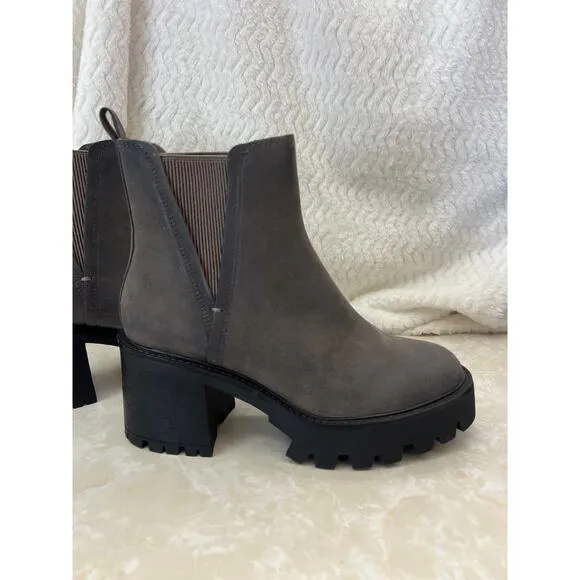 Mia Grey Pull On Chunky Lug Sole Platform Heeled Chelsea Boots Womens 10 US New