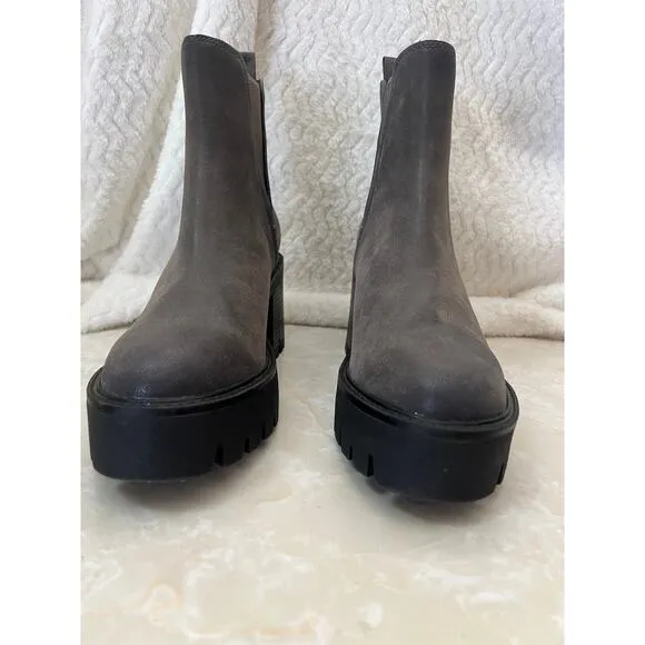 Mia Grey Pull On Chunky Lug Sole Platform Heeled Chelsea Boots Womens 10 US New