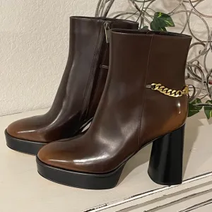 Michael Kors Brown and Gold Heeled Boots with Chunky Heel