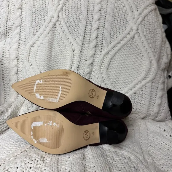 Michael Kors Clara Pointed Toe Ankle Boot Size 7.5