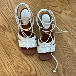 Michael Kors Collection Leather Sandals White Tie Up Size 40 9.5