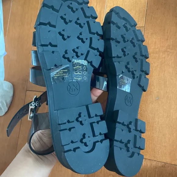 Michael Kors PVC sandals. 7