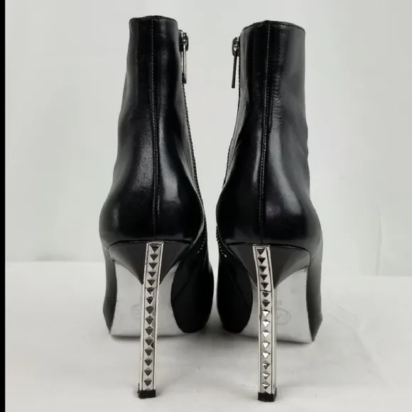 Michael Kors Rockstud Heels Ankle Boots size 8
