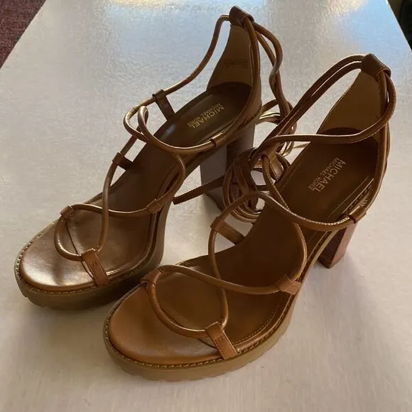 MICHAEL KORS VeroLug Platform Leather Sandals Size 9
