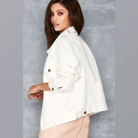 Mistress Rocks &quot;FATHOM' White Classic Oversized Denim Jacket in Size M