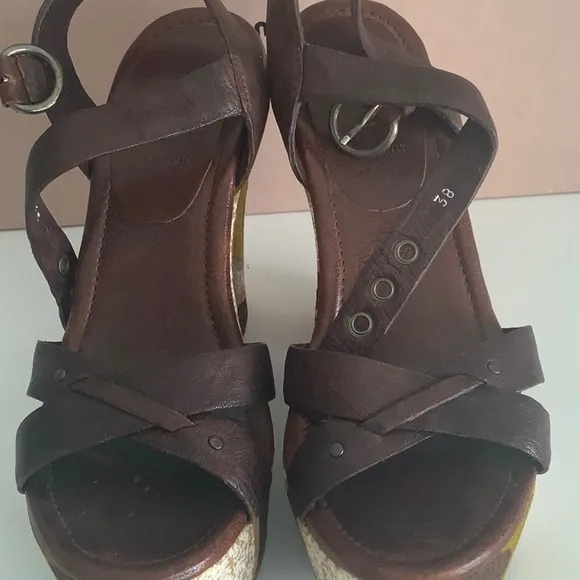 Miu Miu platform open toe Sandals leather/fabric