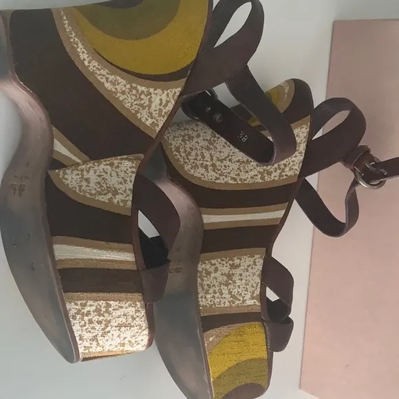 Miu Miu platform open toe Sandals leather/fabric