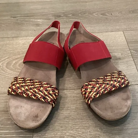 Munro Womens Pisces Sandals US 8.5 Red Multi Braided Comfort Beach Walking Wedge