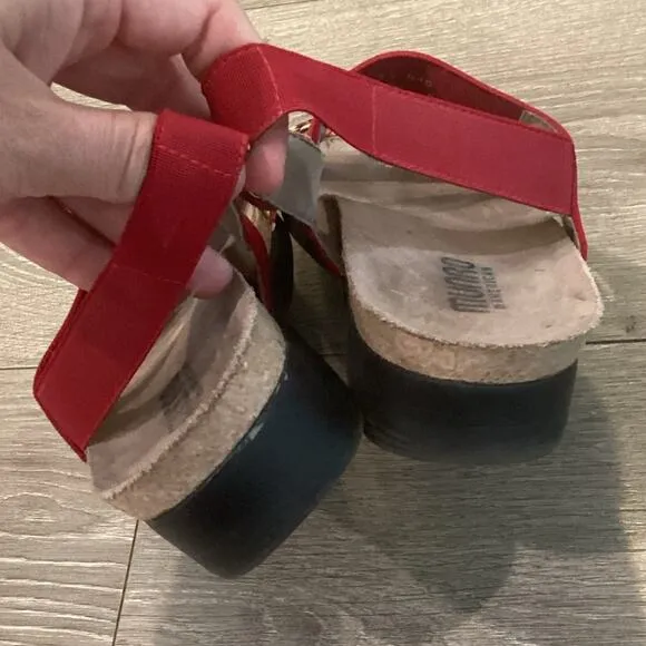 Munro Womens Pisces Sandals US 8.5 Red Multi Braided Comfort Beach Walking Wedge