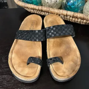 Naot Classic Toe Loop Nevada Sandals Black Size 9