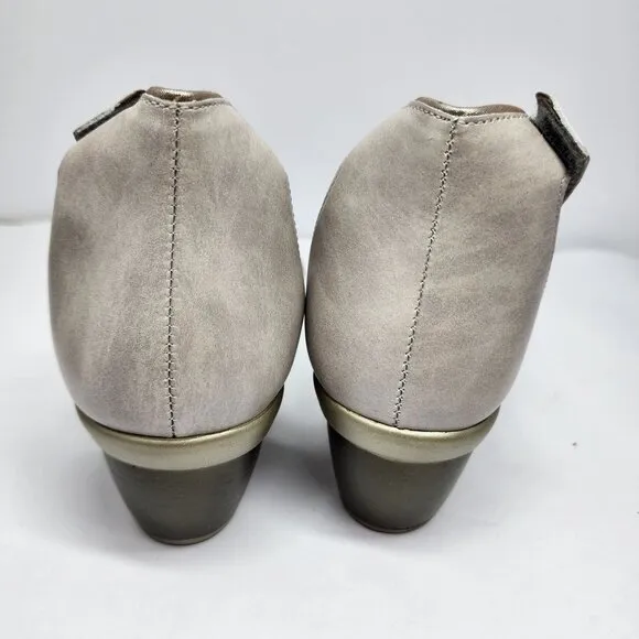 Naot Dress Sandal Women EU39/US8-8.5 Progress Silver Metal Rivet Leather Heels