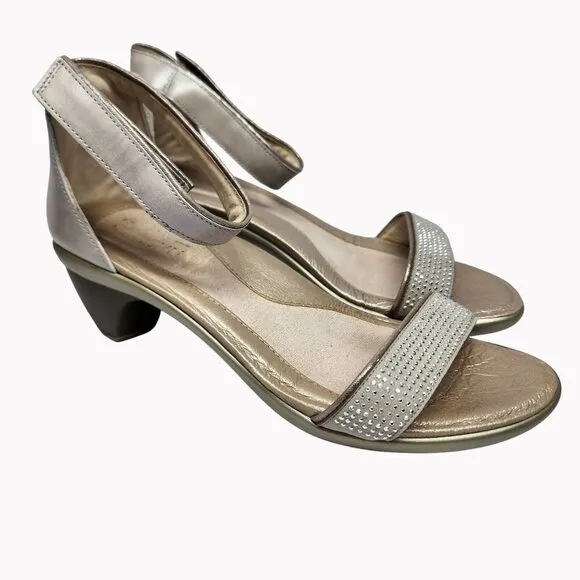 Naot Dress Sandal Women EU39/US8-8.5 Progress Silver Metal Rivet Leather Heels