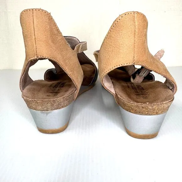 NAOT Fiona Wedge Sandals Women's EU 39/8.5 Leather Summer Beach Comfort