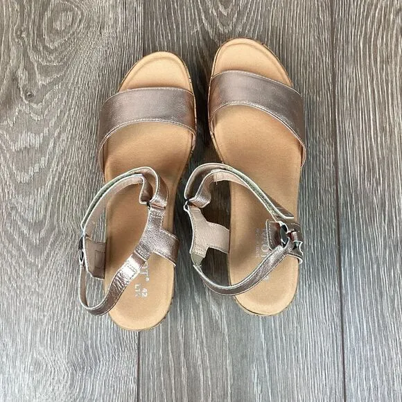 NAOT sandals NEW 42 Pier Soft Rose Gold‎  Leather Strap Wedge Open Tow Platform