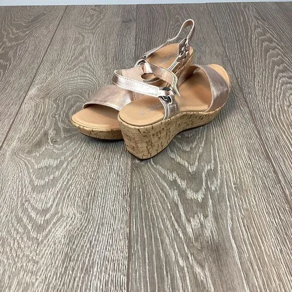 NAOT sandals NEW 42 Pier Soft Rose Gold‎  Leather Strap Wedge Open Tow Platform