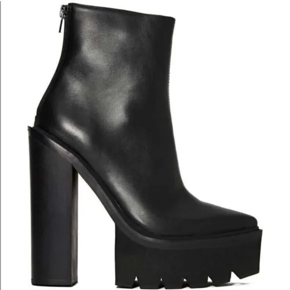Nasty Gal gothic platform pointed toe demonia lookalike heeled booties size 8