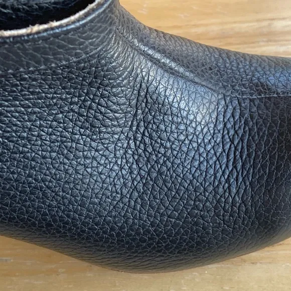Nawal Black Pebbled Leather Women's Ankle Strap Western Chunky Heel Clog Boots 8