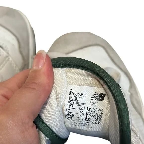 New Balance 550 white green sneakers size 7.5 womens