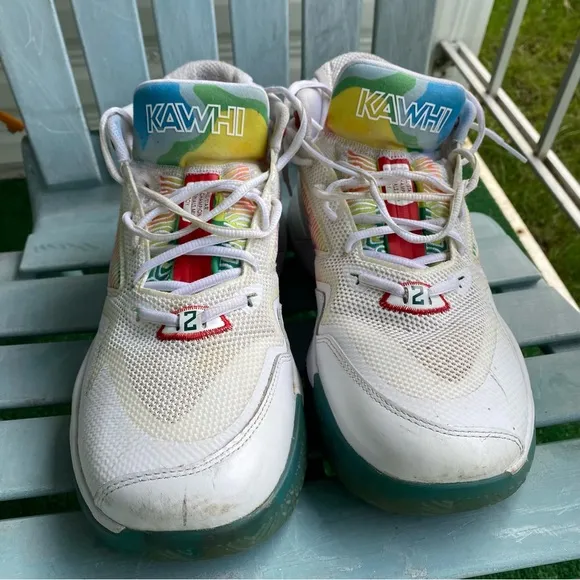 New Balance Kawhi Leonard sneakers Seismic moment SZ 13 Worn 3 times.