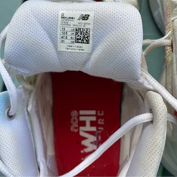 New Balance Kawhi Leonard sneakers Seismic moment SZ 13 Worn 3 times.