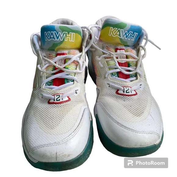 New Balance Kawhi Leonard sneakers Seismic moment SZ 13 Worn 3 times.