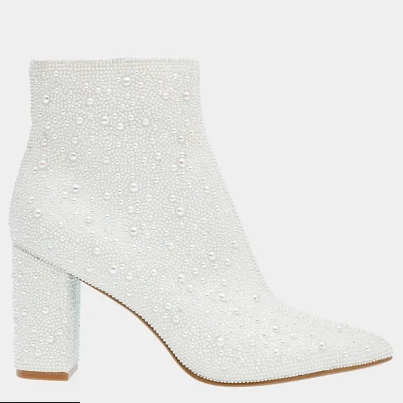 NEW Betsey Johnson Women's Ivory Ankle Boots Pearl Embellishments $129