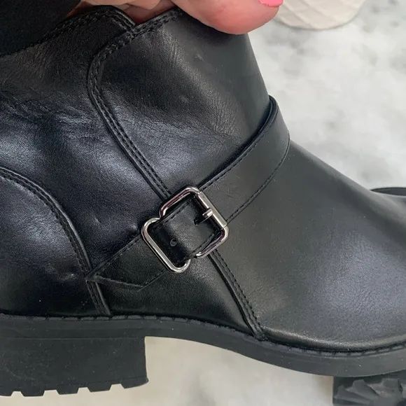 NEW Black Ankle Boots EASY Spirit Chunky Heels 8 M