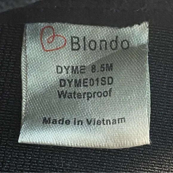 NEW! Blondo Dyme Waterproof Chelsea Ankle Bootie Black Leather Size 8.5