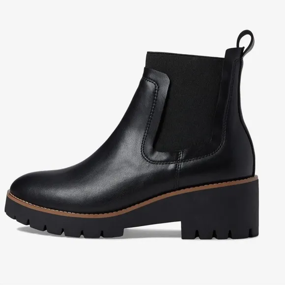 NEW! Blondo Dyme Waterproof Chelsea Ankle Bootie Black Leather Size 8.5