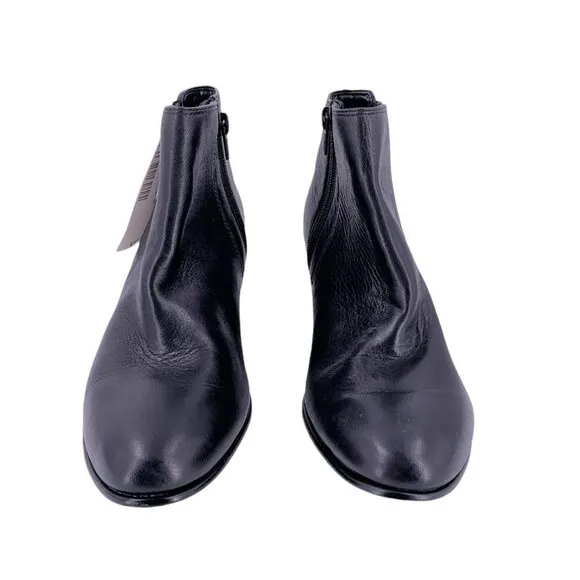 NEW Clarks Black Leather Short Boots Booties Size 6 M