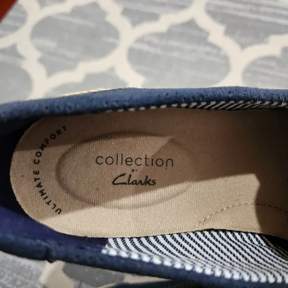 NEW CLARKS Danelly Rae Suede Espadrille Loafers size 7 navy/denim blue