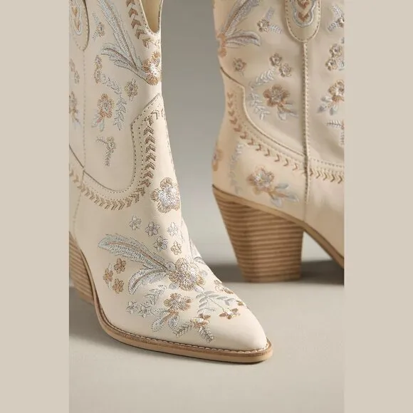 NEW Dolce Vita Sizes 8.5, 10 Women's Jessey Floral Stitched Western Boots, Cream