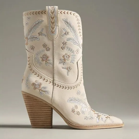 NEW Dolce Vita Sizes 8.5, 10 Women's Jessey Floral Stitched Western Boots, Cream