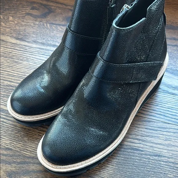 New Eileen Fisher Black Ankle Boots with Velcro Strap