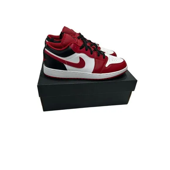 New In Box Air Jordan 1 Low GS Youth Size 5 Basketball Sneakers Lace Up Red